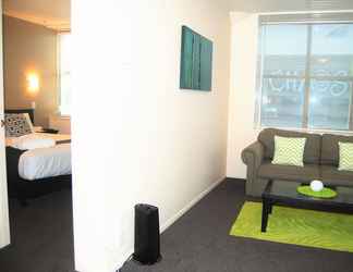 Lobi 2 Distinction New Plymouth Hotel & Conference Centre