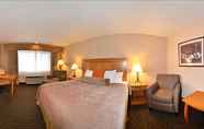 Kamar Tidur 5 Best Western Plus Edmonds Harbor Inn