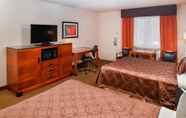 Bedroom 7 Best Western Executive Inn