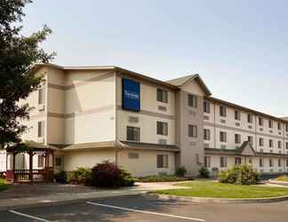 Bangunan 2 Travelodge by Wyndham Hermiston