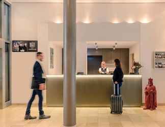 Lobby 2 Mercure Hotel Aachen am Dom