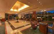 Lobi 6 Hotel Royal Orchid Bangalore