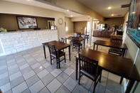 Bar, Cafe and Lounge Super 8 by Wyndham Abilene North