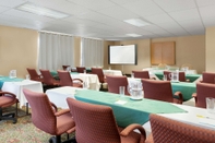 Functional Hall Days Inn & Conference Centre by Wyndham Blainville