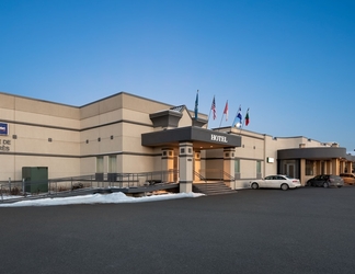 Exterior 2 Days Inn & Conference Centre by Wyndham Blainville