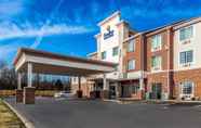 Exterior 2 Comfort Inn & Suites Dayton North