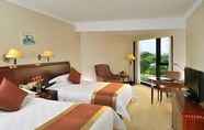 Bedroom 2 Best Western Premier Shenzhen Felicity Hotel