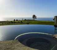 Kolam Renang 7 Kauri Cliffs