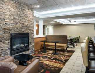 Lobby 2 Comfort Inn & Suites LaVale - Cumberland