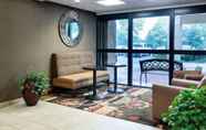 Lobby 2 Comfort Inn & Suites LaVale - Cumberland