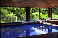 Swimming Pool Hotel Santa Cristina