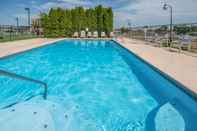 Swimming Pool Motel 6 Kennewick, WA - Tri-Cities