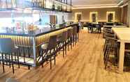 Bar, Kafe, dan Lounge 3 AC Hotel Genova by Marriott