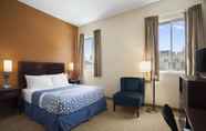 Bedroom 7 Days Inn by Wyndham Philadelphia Convention Center