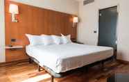 Bilik Tidur 7 B&B Hotel Elche