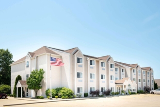 Exterior 4 Microtel Inn & Suites by Wyndham Springfield