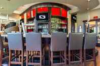 Bar, Cafe and Lounge Sandman Suites Surrey-Guildford