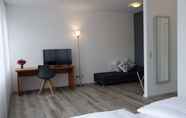 Bedroom 2 Plaza Inn Hannover City Nord
