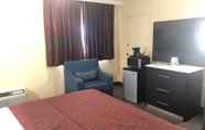 Kamar Tidur 7 Days Inn by Wyndham Grove City Columbus South