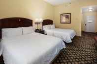 Bedroom Hampton Inn by Hilton Springfield