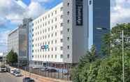 Exterior 5 Travelodge London Wembley Hotel