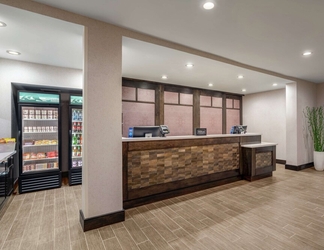 Lobi 2 Homewood Suites by Hilton Providence/Warwick