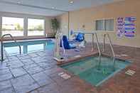 Swimming Pool Americas Best Value Inn Westmorland