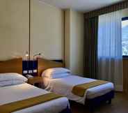 Bilik Tidur 6 Express Hotel Aosta East