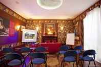 Functional Hall Hotel Il Guercino