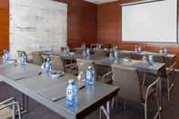 Functional Hall AC Hotel Palencia by Marriott