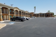 Common Space Days Inn by Wyndham El Centro