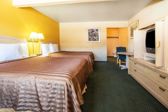 Bedroom 4 Travelodge by Wyndham Turlock