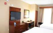 Bedroom 7 Quality Suites NYC Gateway