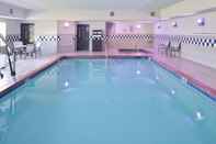 Swimming Pool Comfort Inn & Suites Fayetteville - University Area