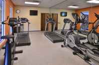 Fitness Center Comfort Inn & Suites Fayetteville - University Area