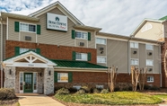 Exterior 6 HomeTowne Studios & Suites by Red Roof Charlotte - Concord