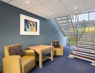 Lobby 2 Days Inn by Wyndham Telford Ironbridge M54