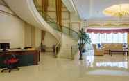 Lobi 2 Golden Gulf Jasper Hotels Shantou