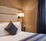 Kamar Tidur 7 Park Grand London Hyde Park