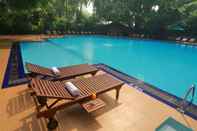 Swimming Pool Cinnamon Grand Colombo