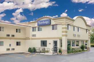 Exterior 4 Travelodge by Wyndham Lima OH