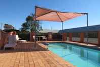 Swimming Pool Comfort Inn Bishops Lodge