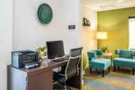 Dewan Majlis Sleep Inn & Suites Harrisonburg near University