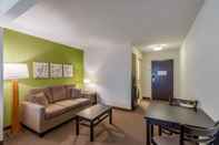 Ruang Umum Sleep Inn & Suites Harrisonburg near University