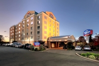 Exterior Fairfield Inn & Suites by Marriott Woodbridge