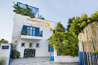 Exterior 4 Daphne's Club Hotel Apartments