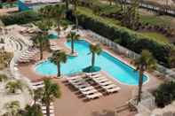 Swimming Pool Courtyard by Marriott Carolina Beach