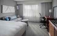 Bedroom 7 Courtyard by Marriott Lebanon