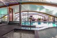 Swimming Pool Goldstar Suites Nice