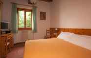 Bedroom 2 Hotel Del Lago